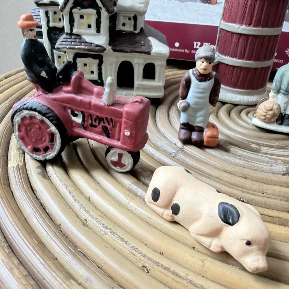 UL 12 Piece Lighted Farm Set Vintage Tractor Cow Sheep Pig Christmas With Box